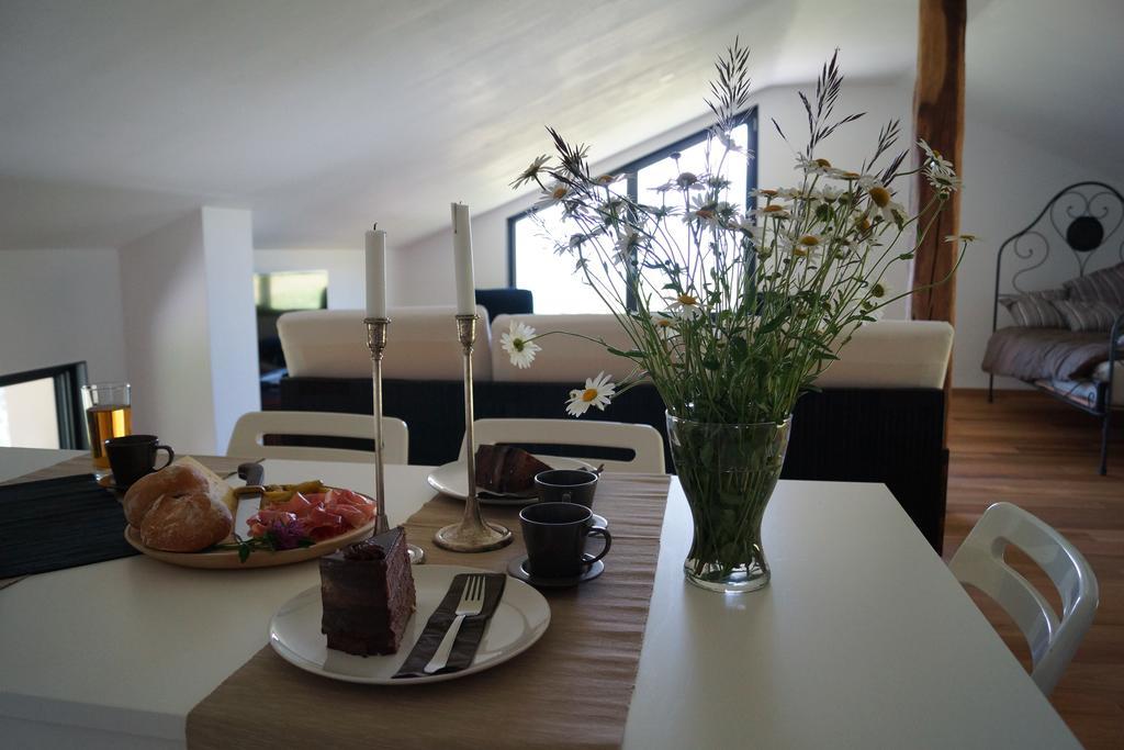 Apartments Lom Most Na Soci Phòng bức ảnh